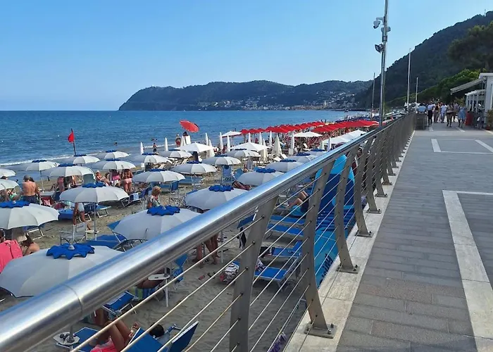 Delizioso Bilocale Paolo Алассио